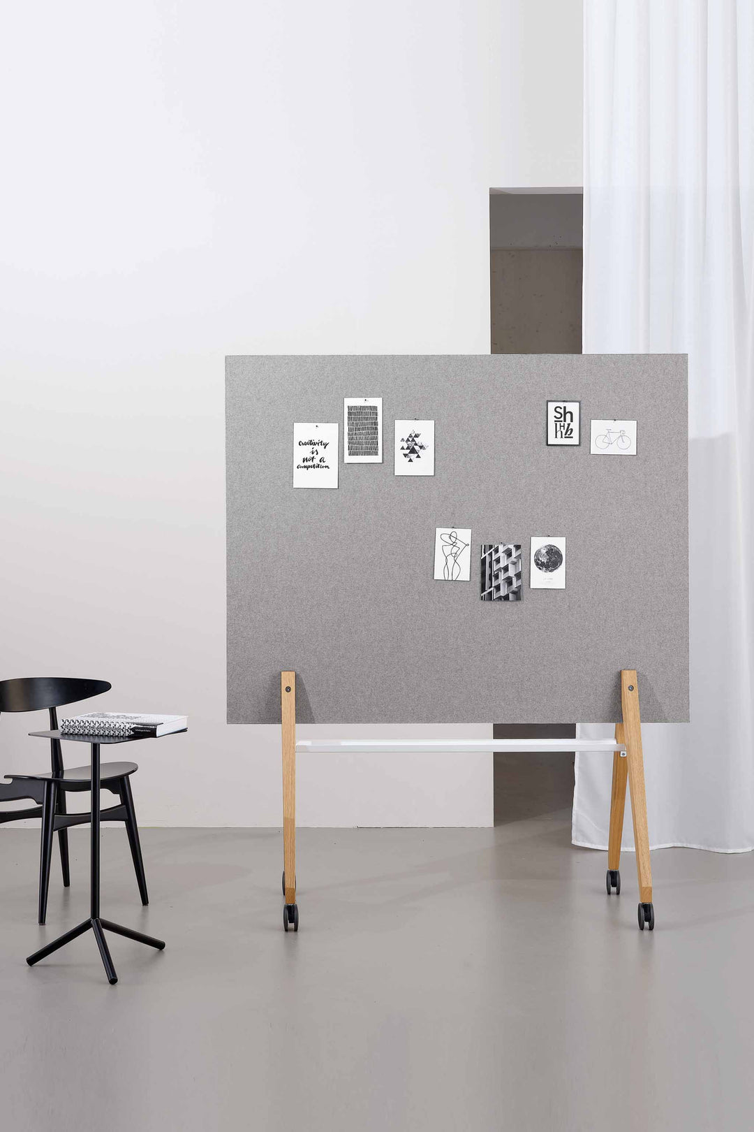 Pin board Pin Up on Tour 150 cm, white